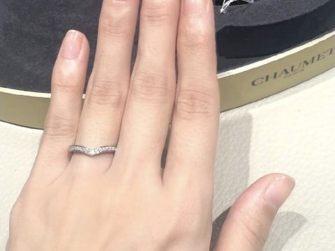 【ショーメ(CHAUMET)の口コミ】 種類：ジョゼフィーヌ　エグレット
太さ：普通
形：カーブ（V字）
素材：…