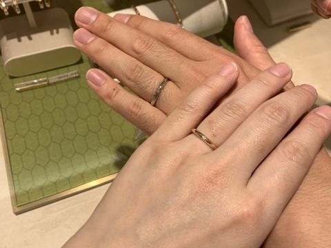 【ブルガリ(BVLGARI)の口コミ】 細身のシンプルなデザイン希望だったため、ブルガリのフェディは私の希望…