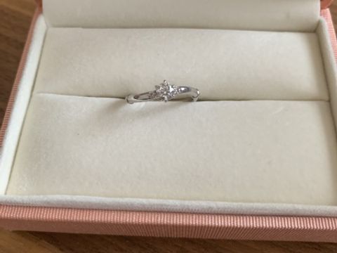 【ケイウノ ブライダル(K.UNO BRIDAL)の口コミ】 ディズニーが大好きで結婚したら必ずケイウノさんで指輪を購入したいと考…