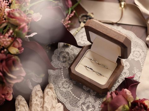 【TANZO.(鍛造指輪)の口コミ】 仕事がら毎日指輪を見ていたので自分のときはどんなのにしようか迷いに迷…