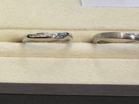 【雅-miyabi- の口コミ】 ダイヤ入りで少しデザインの入った指輪を探していて、おすすめされた1つで…