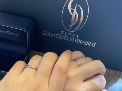 【銀座ダイヤモンドシライシの口コミ】 他店舗も見に行ったが、お互いが気にいるデザインを見つけるのは非常に難…