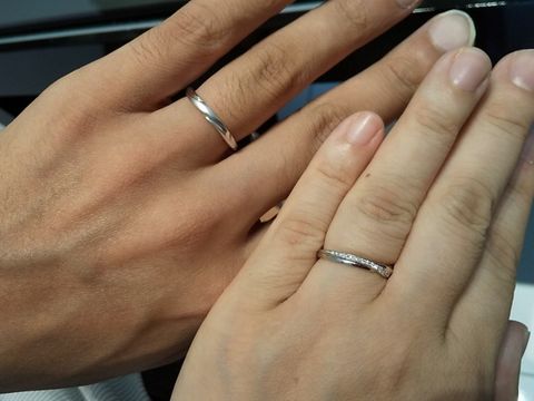 【エクセルコダイヤモンド(EXELCO DIAMOND)の口コミ】 ゴージャス感のあるデザインにしっかり目のリングが多かったです。ダイヤ…