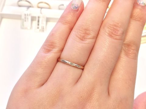 【Joyeux(ジョワイユ)の口コミ】 アンティーク風のエンゲージリングを購入したので、それに合う指輪を探し…