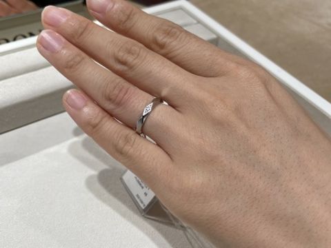 【ブシュロン(BOUCHERON)の口コミ】 雑誌で見ていてずっと憧れだったリングでした。
実際見てみると思った以上…