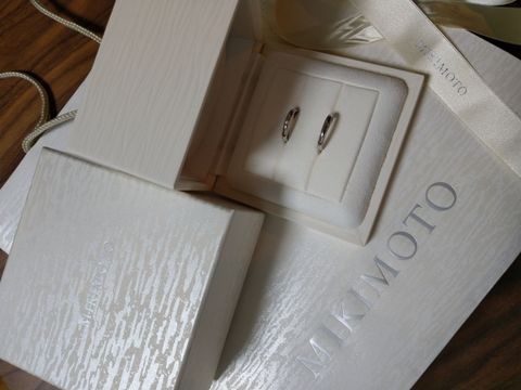 【MIKIMOTO(ミキモト)の口コミ】 新婦希望:ストレート、シンプルなもの、プラチナ
新郎希望:シンプルなリン…