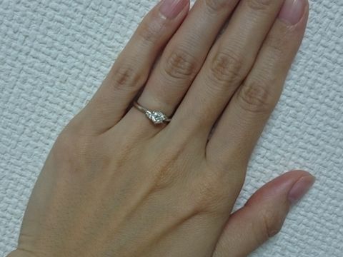 【BRILLIANCE+(ブリリアンスプラス)の口コミ】 タイミングよく、予算内で質のいいダイヤがあったので、最初にダイヤの石…