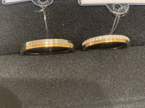 【GALA JEWELRY(ガラジュエリー)の口コミ】 【指輪のデザインについて】
シンプルなものが多い印象でした。全てのショ…