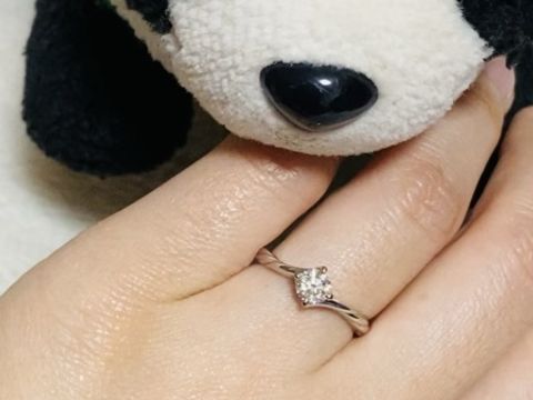 【TANZO.(鍛造指輪)の口コミ】 既製品で思うようなデザインがなく、ニュアンスを伝えながらデザイン画を…