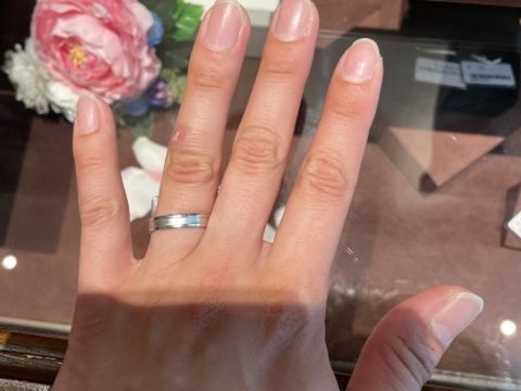 【TANZO.(鍛造指輪)の口コミ】 鍛造仕上げの作品で職人さんが一つ一つ仕上げてくれてます。丈夫で歪みに…