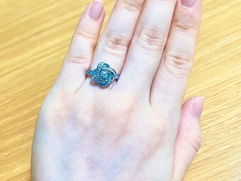 【ブシュロン(BOUCHERON)の口コミ】 雑誌に掲載されたこの指輪を見た瞬間、生涯独身でも必ず手に入れたいと思…