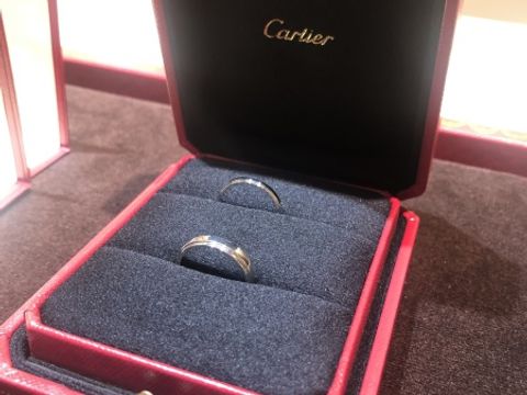 【カルティエ(Cartier)の口コミ】 一番は着け心地です。他の指に指輪がすごく当たることもなく、つけている…