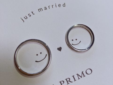【アイプリモ(I-PRIMO)の口コミ】 ストレートタイプでシンプルな上品さ、且つダイヤが埋め込まれてて華やか…