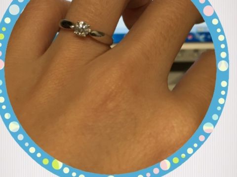 【ティファニー(Tiffany & Co.)の口コミ】 シンプルな柔らかいプラチナのラインに惹かれました。ティファニーセッテ…