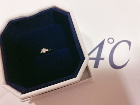 【4℃ BRIDAL(ヨンドシーブライダル)の口コミ】 彼がダイヤモンドを選んでくれてそのダイヤを指輪にしました。とても綺麗…