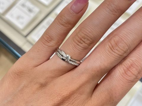 【俄(にわか)の口コミ】 セットリングを探しており、木洩日、せせらぎというセットリングを試着し…