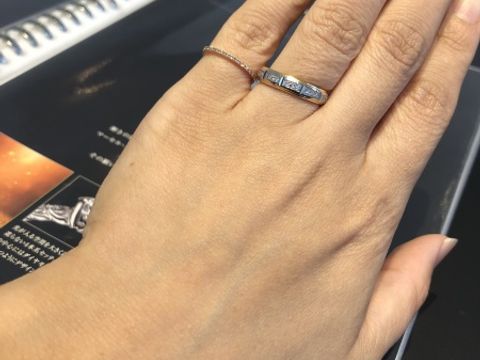 【エクセルコダイヤモンド(EXELCO DIAMOND)の口コミ】 高級感があり、デザインが個性的で素敵だと思いました。鍛造製法のようで…