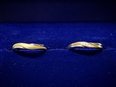 【銀座ダイヤモンドシライシの口コミ】 イエローゴールドのリングを探していましたが、プラチナとイエローゴール…