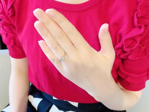 【ラザール ダイヤモンド(LAZARE DIAMOND)の口コミ】 エンゲージ、マリッジ共に彼と一緒に決めました。ラザール様のウェブサイ…