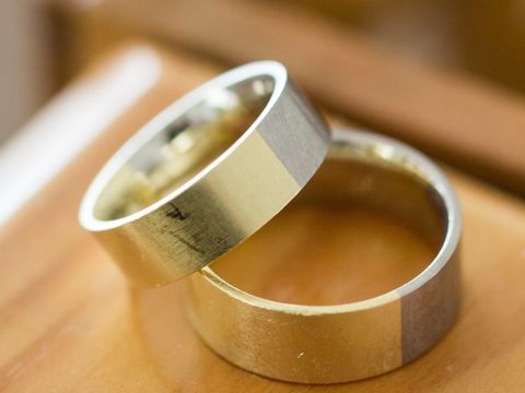 【NIESSING(ニーシング)の口コミ】 形状・幅・素材・カラー・仕上げを自分たちで選んでオリジナルのリングを…