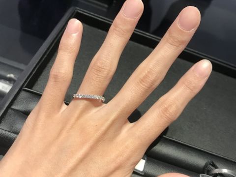 【エクセルコダイヤモンド(EXELCO DIAMOND)の口コミ】 エタニティーリングを探していて、エクセルコさんは取り揃えてが多かった…