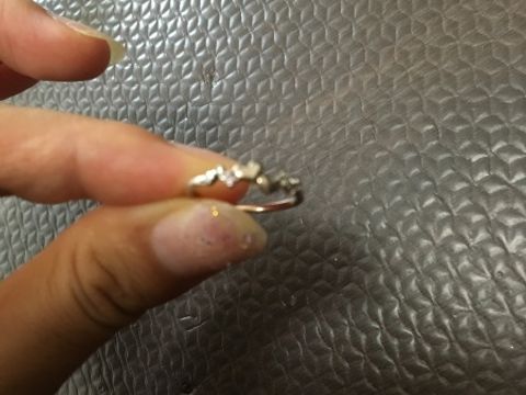 【サマンサシルヴァブライダルの口コミ】 情報なしに直接お店へ行き、決めました。シンプルでかわいらしいものを探…