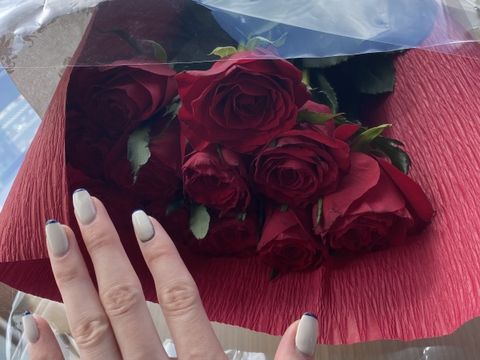 【銀座ダイヤモンドシライシの口コミ】 シンプルなデザイン、他のリングと重ね付けでもデザインが邪魔をせず、結…