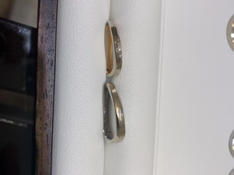 【杢目金屋(もくめがねや)の口コミ】 他とは被らない指輪を探していました！
木目模様という初めて聞くもので興…