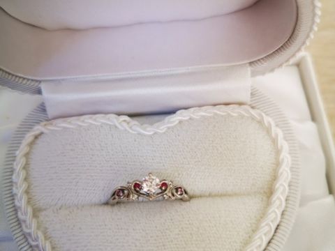 【マジョーレの口コミ】 1.変わったデザインがよかったので、好みのデザインがあったこと。
2.濃い…