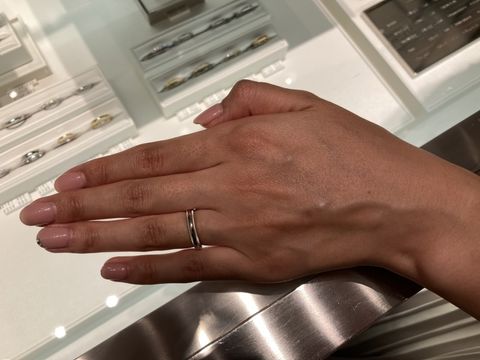 【ティファニー(Tiffany & Co.)の口コミ】 元々はミル打ちの結婚指輪を希望していて、いろんなブランドさんを見に行…