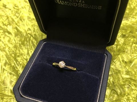 【銀座ダイヤモンドシライシの口コミ】 リング本体は、シンプルで爪の高さがあまり出ないことを選ぶ基準にしまし…