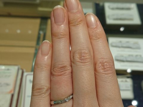 【SONARE(ソナーレ)の口コミ】 特徴的なデザインはありませんが、よくある割とシンプル目の指輪かと思い…