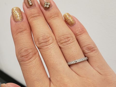【エクセルコダイヤモンド(EXELCO DIAMOND)の口コミ】 何店舗か行きましたが、このリングのデザインが私の中で1番ツボでした。ゴ…