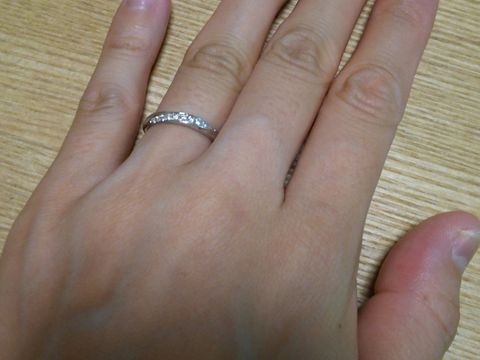 【4℃ BRIDAL(ヨンドシーブライダル)の口コミ】 今の主人と付き合って、初めてもらったプレゼントが4℃のピアスだったこと…