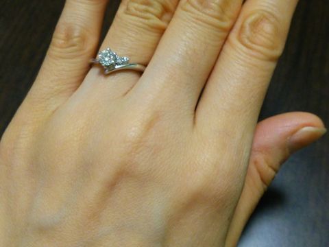 【アイプリモ(I-PRIMO)の口コミ】 ズバリ、デザインです。3件ほど婚約指輪の購入を検討して店舗に行きました…