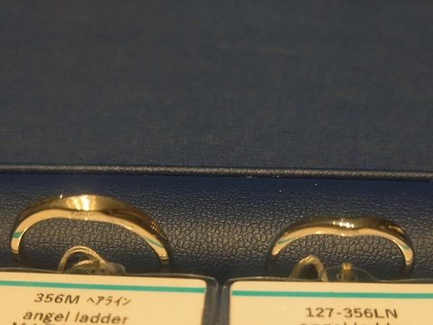 【銀座ダイヤモンドシライシの口コミ】 もともとは、細いリングでシンプルな形に変化のないリングを希望していま…