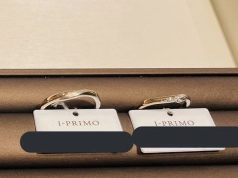 【アイプリモ(I-PRIMO)の口コミ】 王道のストレートタイプでなく、ちょっと変わった形の指輪にしたいと相談…