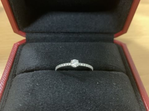 【カルティエ(Cartier)の口コミ】 彼に選んでもらったので聞いた話になるのですが、私が「エタニティリング…