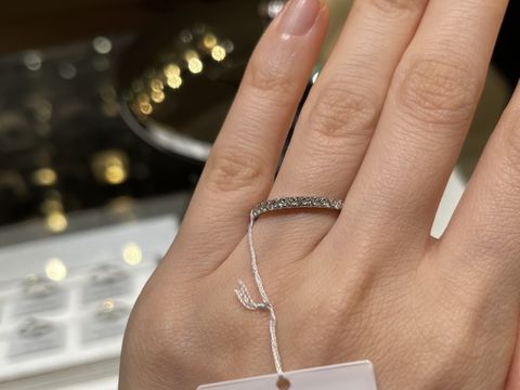 【アイプリモ(I-PRIMO)の口コミ】 0.27カラットものダイヤモンドがはいっており、とにかくキラッキラで優美…