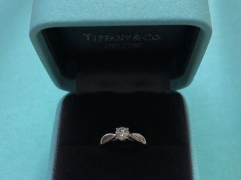 【ティファニー(Tiffany & Co.)の口コミ】 かつてから憧れのティファニーでした。実際に店舗にみに行き、たくさんの…