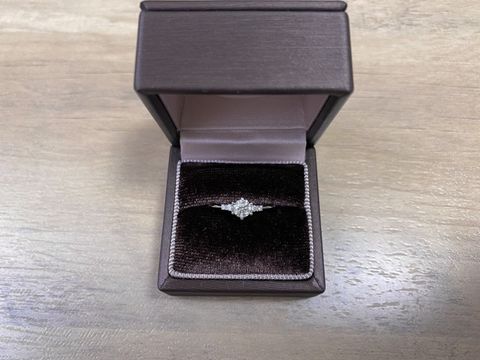 【アイプリモ(I-PRIMO)の口コミ】 プロポーズしてもらった時のダイヤを使ったままデザイン変更してもらえた…