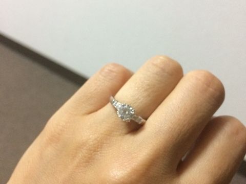 【ハリー・ウィンストン(Harry Winston)の口コミ】 20代の頃、銀座でOLをしていました。ハリーウィンストンのお店の前を通る…