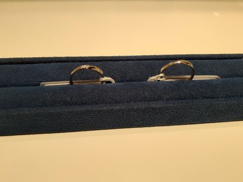 【4℃ BRIDAL(ヨンドシーブライダル)の口コミ】 友達がみんな似たようなデザインが多くて、私は1粒のタイプのものが良かっ…