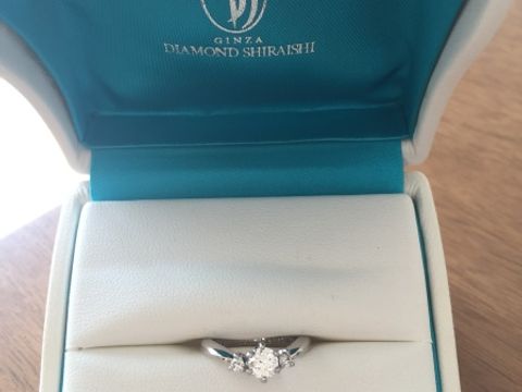 【銀座ダイヤモンドシライシの口コミ】 彼が先に候補を3件くらいにしぼった上でお店を見てきてくれました。
その…