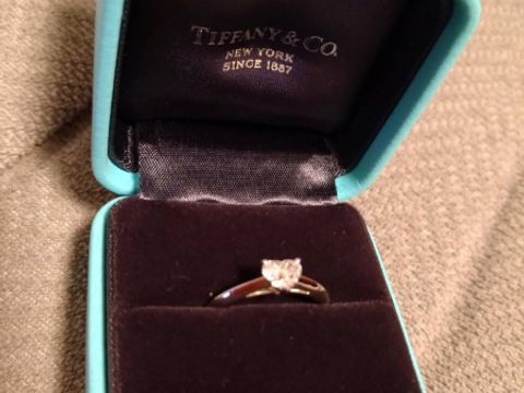 【ティファニー(Tiffany & Co.)の口コミ】 まだ付き合っていたころに、彼女がティファニーの指輪に昔から憧れがある…