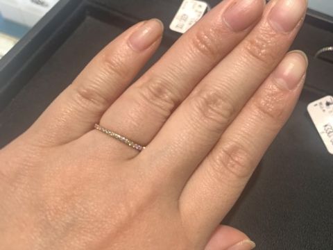 【ティファニー(Tiffany & Co.)の口コミ】 結婚指輪は、ティファニーなどのイメージがあったので、店舗で実際に見て…