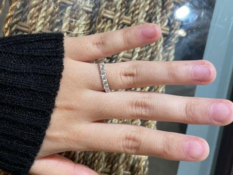 【杢目金屋(もくめがねや)の口コミ】 デザインは、木の木目が入っているブランドさんになります。インターネッ…