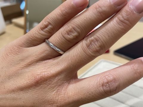 【TRECENTI(トレセンテ)の口コミ】 内甲丸という仕立て方法ということで、指への吸い付きが他と比べてダント…