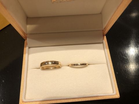 【ケイウノ ブライダル(K.UNO BRIDAL)の口コミ】 ミル打ち＋太め＋ゴールドがほしく、いろんなお店を探しマサが、しっくり…