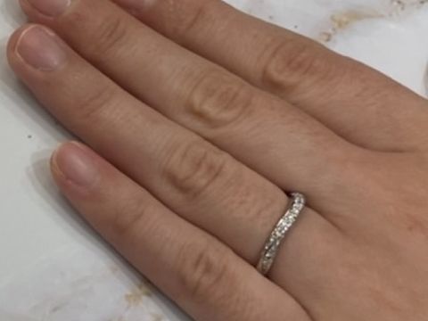 【ラザール ダイヤモンド(LAZARE DIAMOND)の口コミ】 指輪のデザイン、ダイヤモンドの輝き、プラチナの質、価格、充実したアフ…